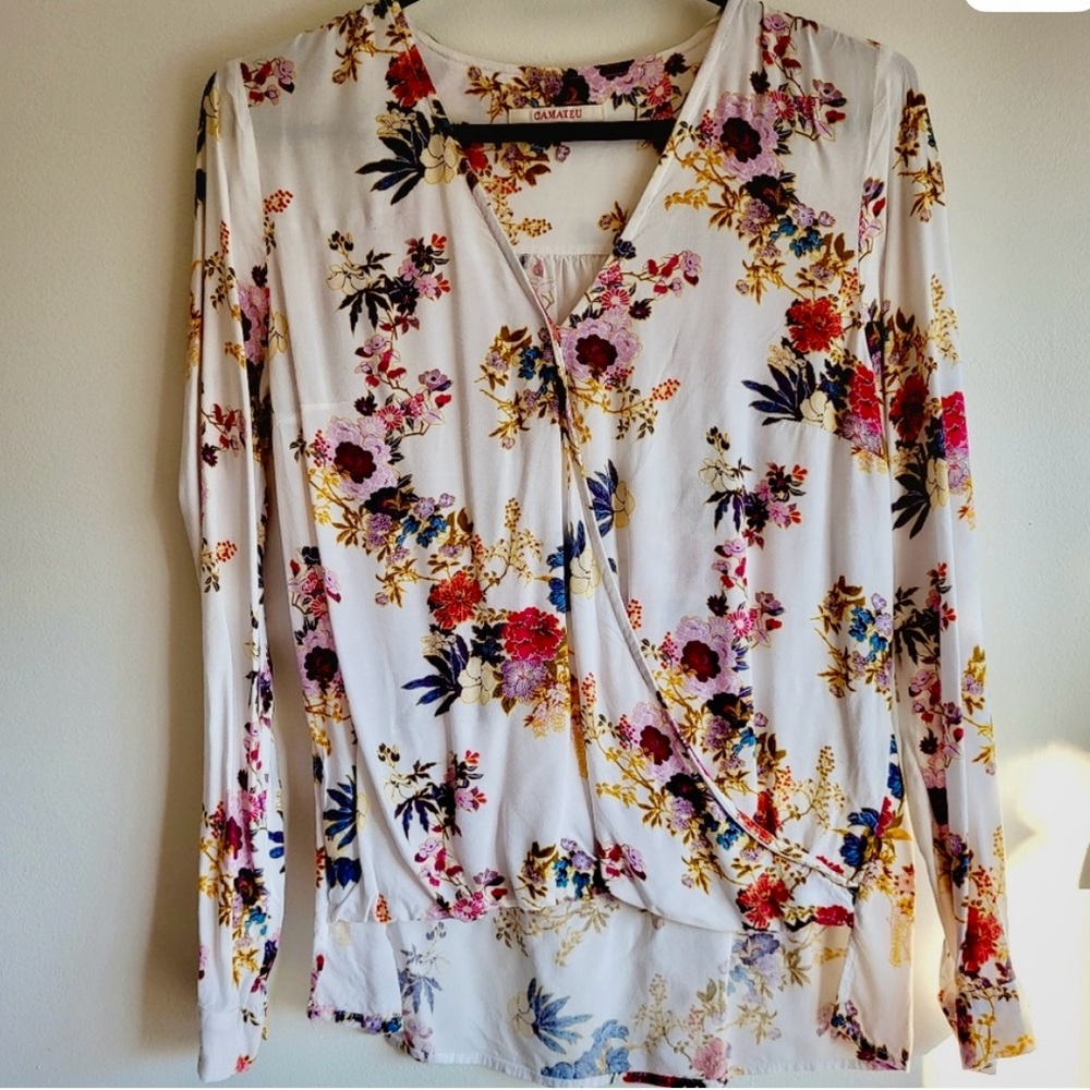 Floral V-Neck Blouse - White Multicolor